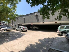 502 W Alabama St in Houston, TX - Building Photo