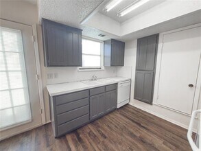 4825 Diaz Ave in Fort Worth, TX - Building Photo - Building Photo