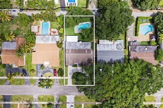 5421 Buchanan St in Hollywood, FL - Building Photo - Building Photo