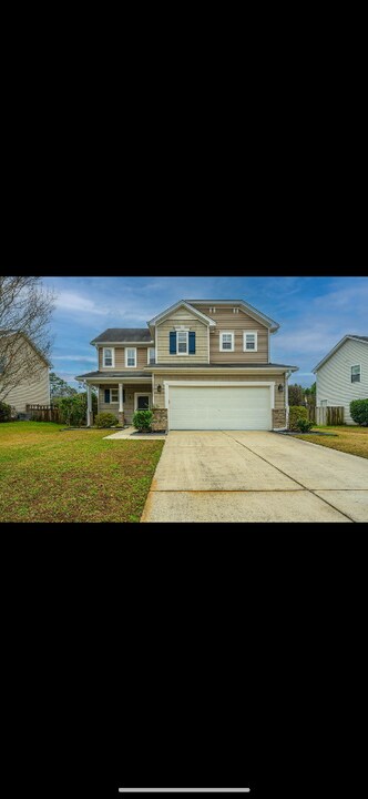 103 Graduate Ln in Ladson, SC - Building Photo