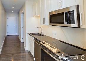 414 McGrath Hwy, Unit 409 in Somerville, MA - Building Photo