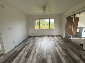 156 Kaumana Dr in Hilo, HI - Building Photo - Building Photo