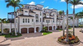 25941 Hickory Blvd in Bonita Springs, FL - Building Photo