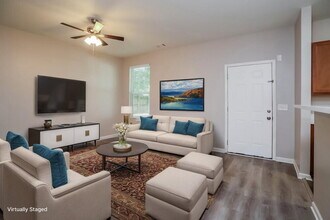 210 Oconee Way in Canton, GA - Building Photo - Building Photo