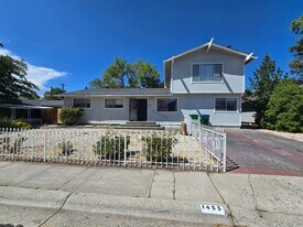 1455 Bridgewood Ln in Reno, NV - Building Photo