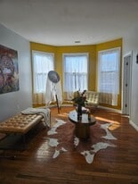 188 S 10th St, Unit Apt 2 in Newark, NJ - Building Photo