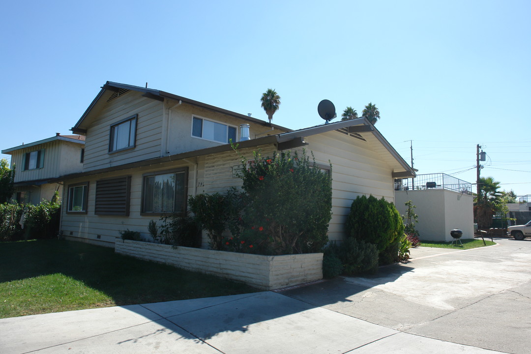 792 Farm Dr in San Jose, CA - Building Photo