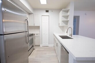 6753 Heritage Grande in Boynton Beach, FL - Building Photo - Building Photo
