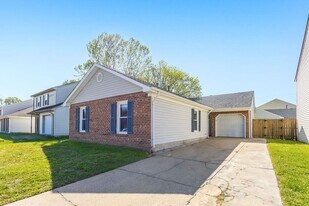 1333 Graylyn Ct in Virginia Beach, VA - Building Photo