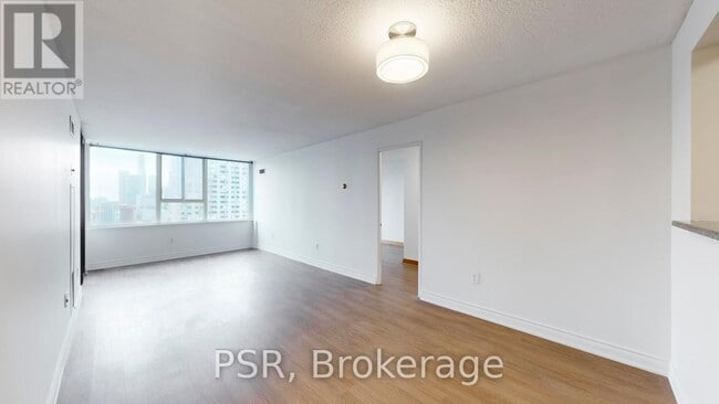 45 Carlton St. in Toronto, ON - Building Photo - Building Photo