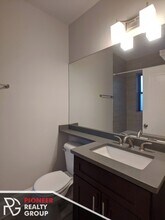 2329 N Rockwell St, Unit A3 in Chicago, IL - Building Photo - Building Photo