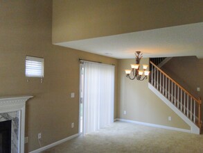 7537 Brighton Hill Ln in Raleigh, NC - Building Photo - Building Photo