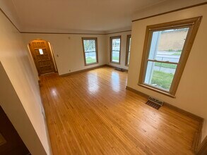 3901 N Thomas Ave in Minneapolis, MN - Building Photo - Building Photo