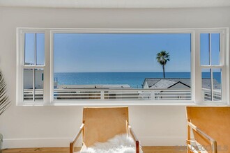 1834 S Pacific St in Oceanside, CA - Building Photo - Building Photo