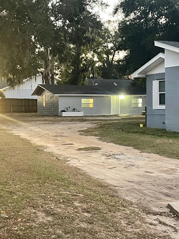 1335 E Bay St in Bartow, FL - Building Photo - Building Photo