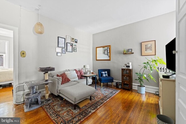property at 876 N 23rd St
