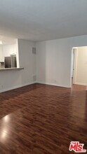 350 S Hobart Blvd in Los Angeles, CA - Building Photo - Building Photo