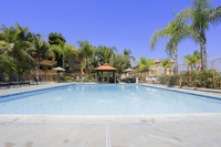 Ocean Breeze Villas in Huntington Beach, CA - Foto de edificio - Other