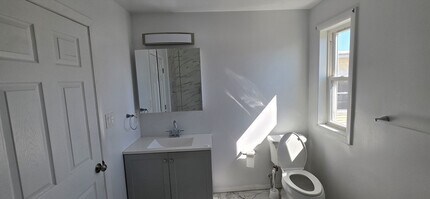 18 Bullard St in New Bedford, MA - Building Photo - Building Photo