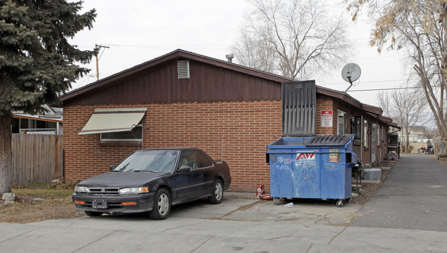 253 E Crestone Ave in Salt Lake City, UT - Building Photo - Building Photo