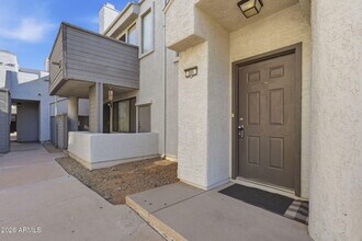 9209 N 59th Ave in Glendale, AZ - Building Photo - Building Photo