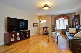 21 Jumel St in Staten Island, NY - Foto de edificio - Building Photo