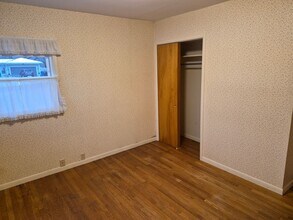 4684 Wakefield Ave NE in Comstock Park, MI - Building Photo - Building Photo