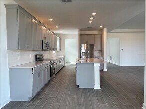 2906 Fitness St in Clermont, FL - Building Photo - Building Photo