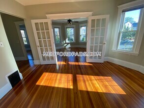 111 North St in Somerville, MA - Foto de edificio - Building Photo