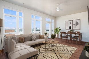 Rivenwood in Salem, OR - Building Photo