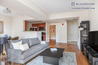 1210 Massachusetts Ave NW-Unit -FL3-ID238 in Washington, DC - Building Photo - Building Photo
