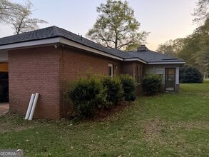 101 Smoke Rise Dr in Warner Robins, GA - Building Photo - Building Photo