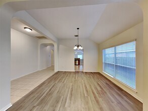 6170 Galloway Ln in League City, TX - Building Photo - Building Photo