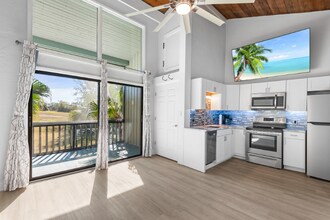 2077 Corner Lake in Haines City, FL - Foto de edificio - Building Photo