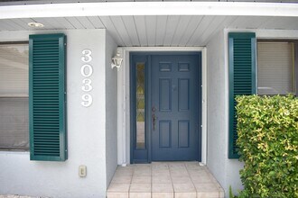 3039 SW Seaboard Ave in Palm City, FL - Building Photo - Building Photo