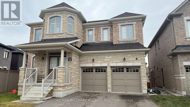 property at 7 Avanti Cres