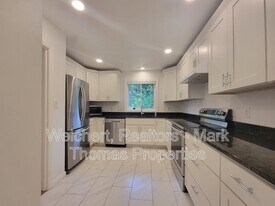 111 Twisted Oak Pl in Durham, NC - Building Photo