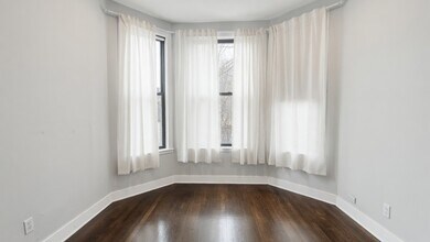 3415 N Seminary Ave, Unit 2F in Chicago, IL - Building Photo - Building Photo