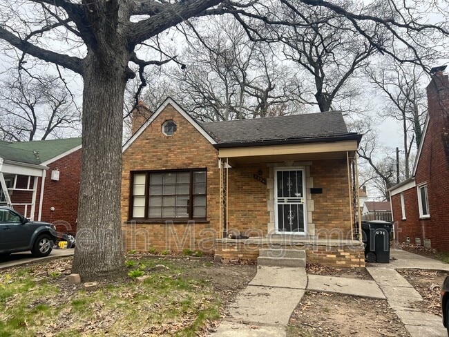 property at 7334 Thatcher St