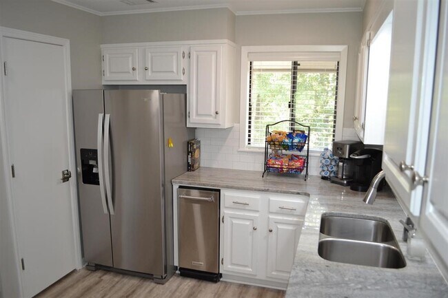 200 Hamilton Oaks Dr in Hot Springs, AR - Building Photo - Building Photo