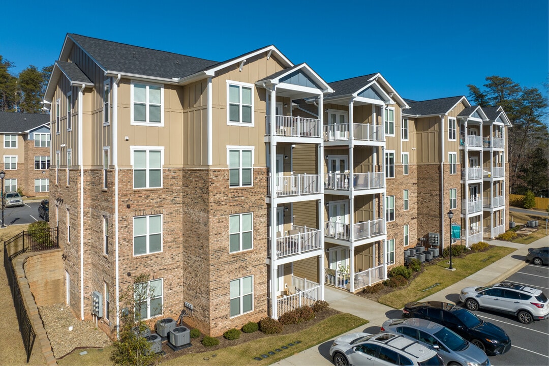 Rosewood at Clemson in Central, SC - Foto de edificio