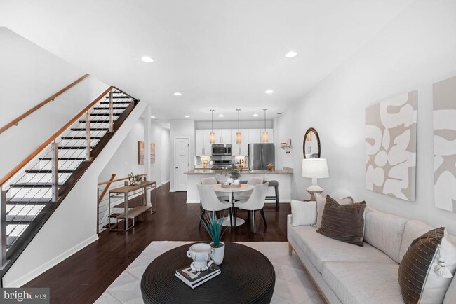 property at 15 N St NW