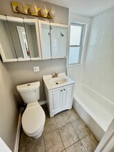 33 Adamson St, Unit 2 in Boston, MA - Building Photo - Building Photo