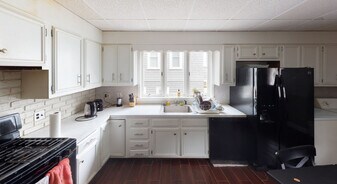 14 Dow St, Unit 2 in Somerville, MA - Building Photo
