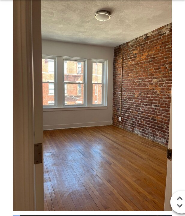 30 Reedsdale St in Boston, MA - Building Photo