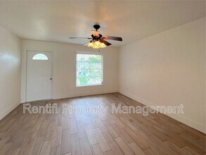 1326 SE 24th Ave in Cape Coral, FL - Building Photo - Building Photo