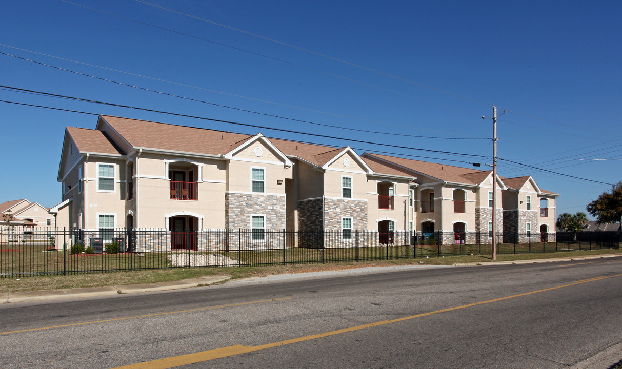 Taylor Heights in Pascagoula, MS - Foto de edificio