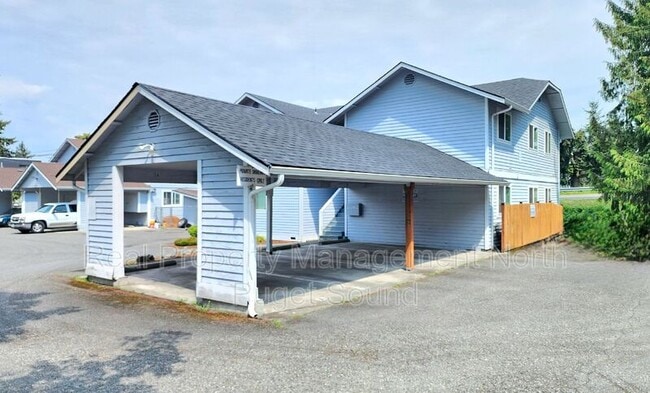 property at 2334 Howard Ave