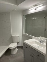 9640 NW 2nd St, Unit 208 in Pembroke Pines, FL - Building Photo - Building Photo