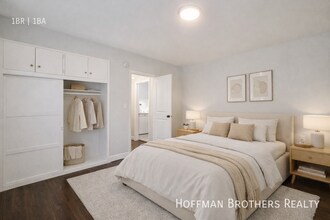 5716 La Mirada Ave, Unit 3 in Los Angeles, CA - Building Photo - Building Photo